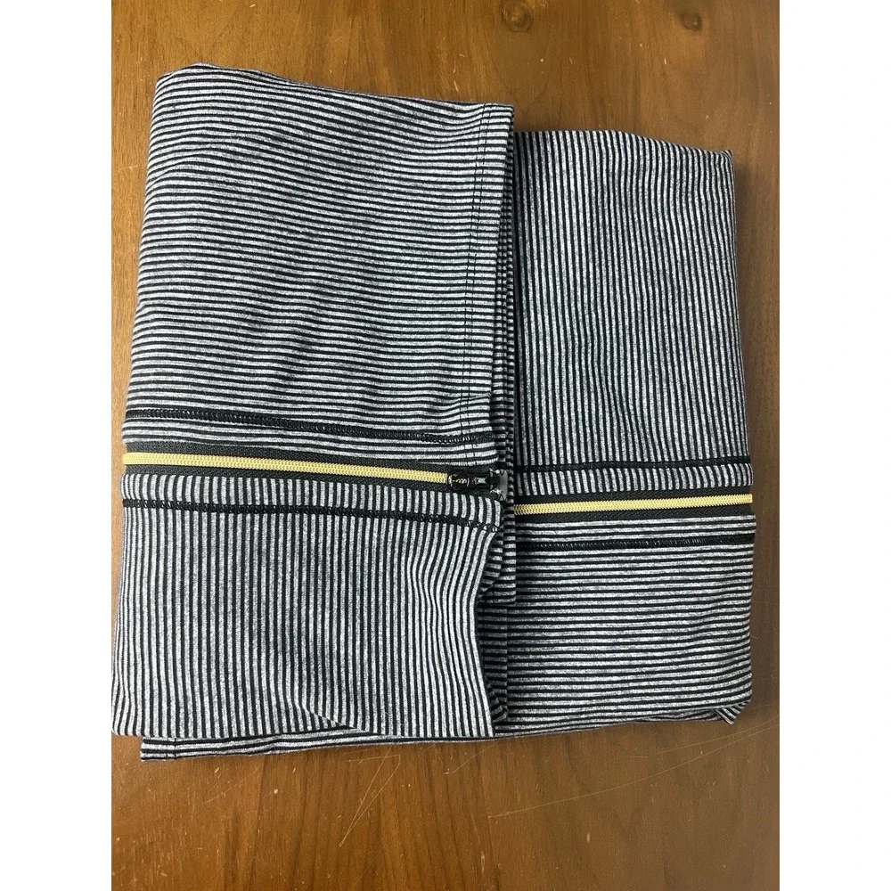 Lululemon Special Edition‎ Vinyasa Zip Tonka Stripe Slate Circle Scarf Gold Zip